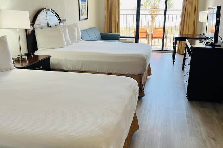 Room 5 of 44